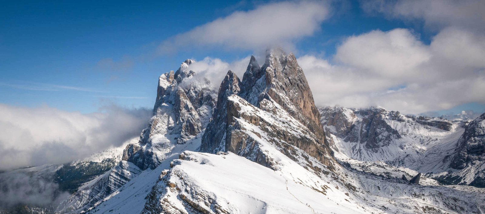 Seceda en Col Raiser: Wandelen naar het Iconische Uitzichtpunt van de Dolomieten