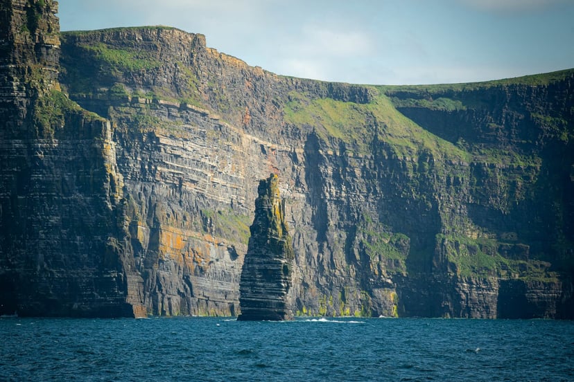 Cliffs of Moher vanaf boot zeeperspectief