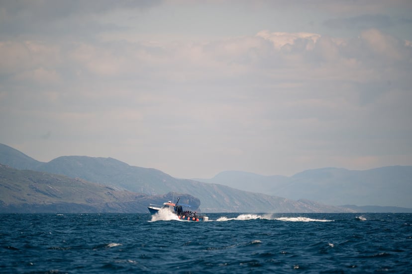Ochtendlicht over Portmagee Channel