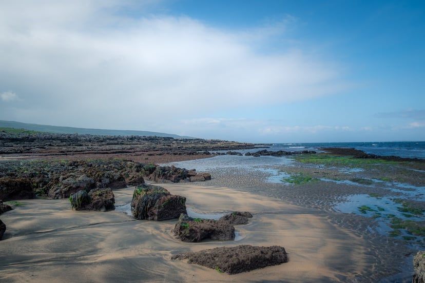 Fanore Beach duinen zee horizont