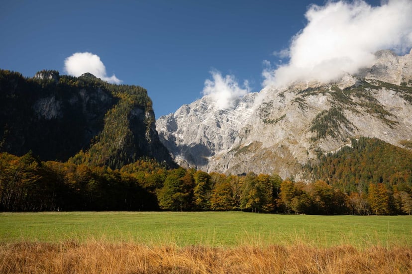 Königssee oever rotsen helder water