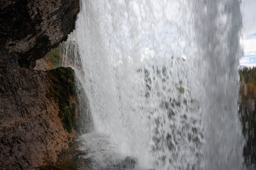 Rio Fanes stromend door de canyon
