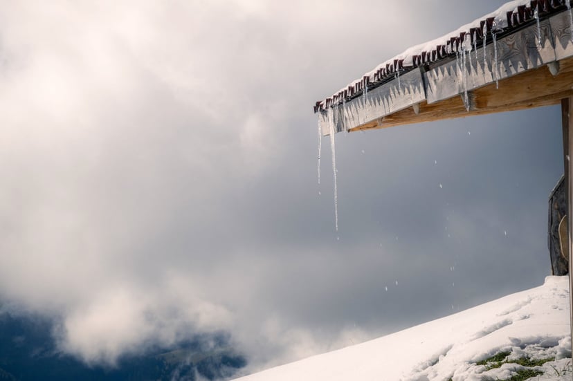 Odle pieken wolken dramatisch