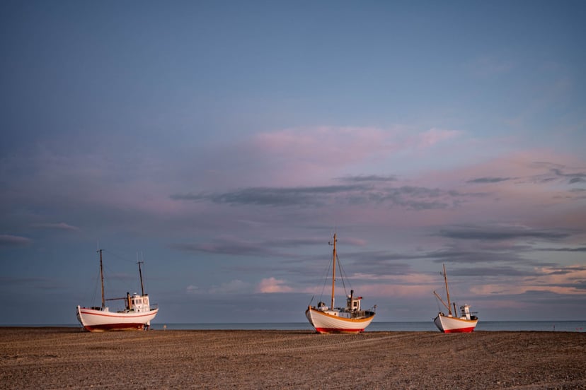 Slettestrand zonsopkomst pastelkleuren