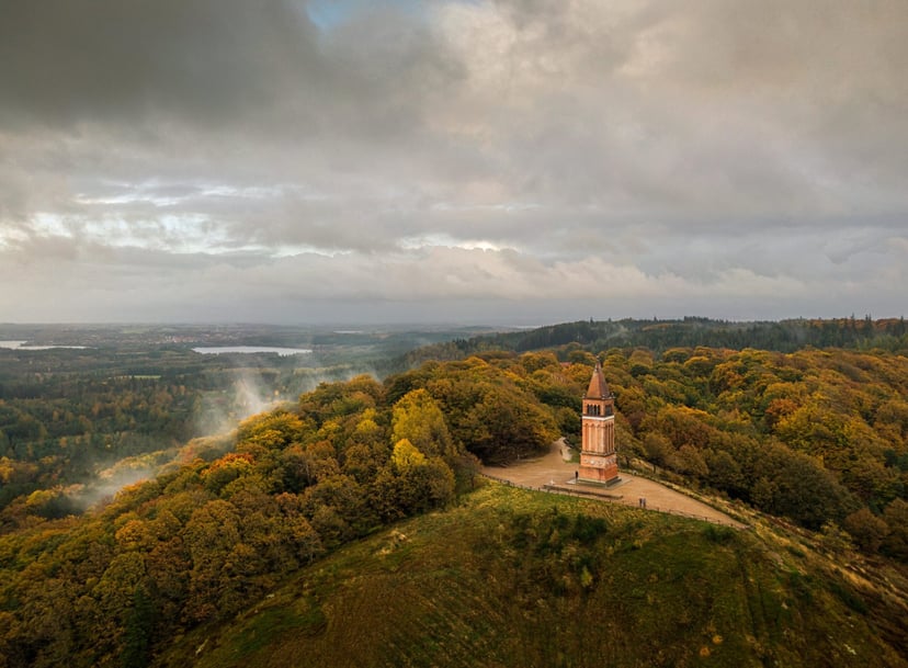 Silkeborg merengebied herfstkleuren luchtfoto